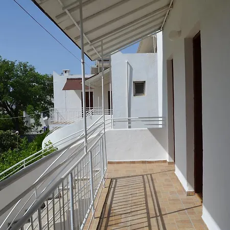 Ali Baba Отель 2*